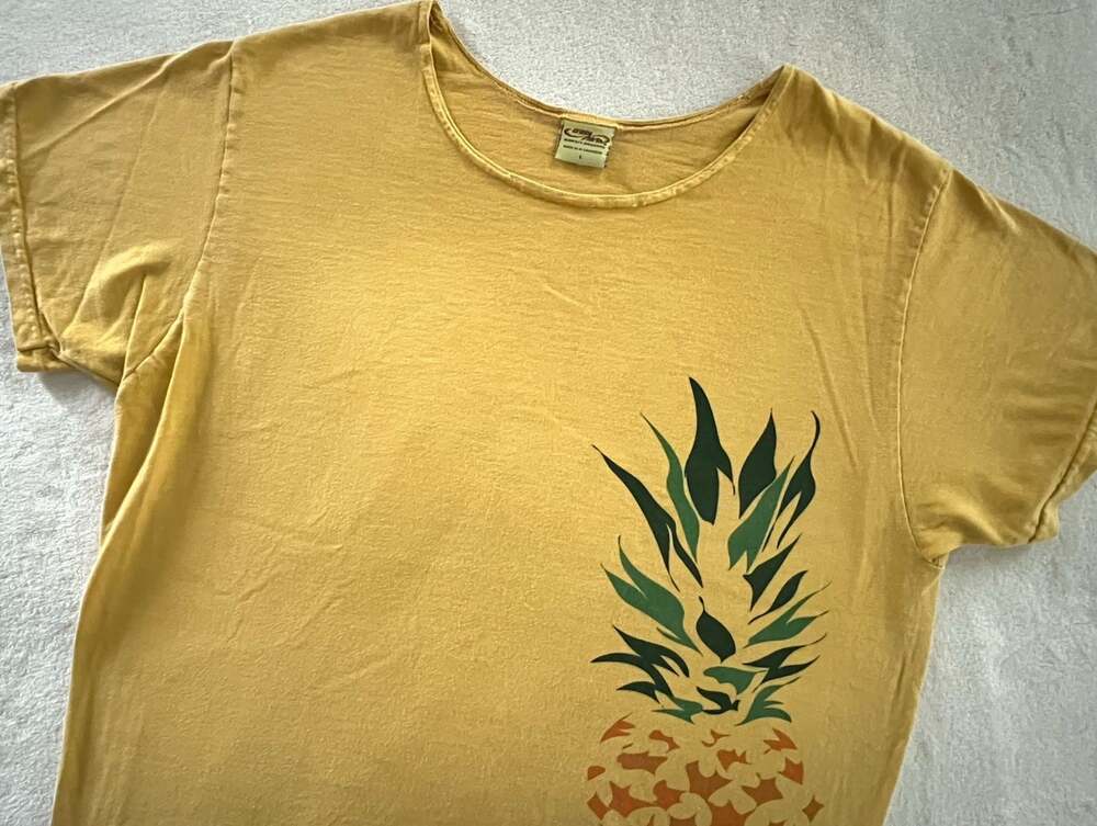 Vintage Crazy Shirts Dole Plantation Hawaii Pineapple Dyed T Shirt